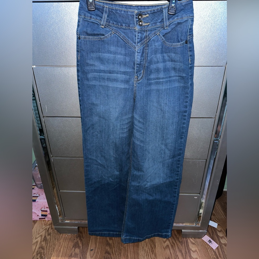 Cruel (cinch) wide leg jeans